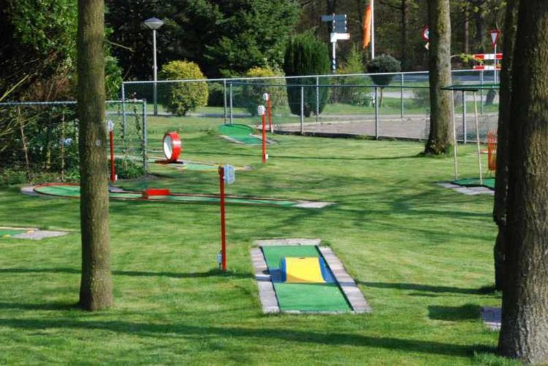 Mulder'S Vakantiehuis, Jaarplaats 108 Op Recreatiepark De Tien Heugten Schoonloo Dış mekan fotoğraf